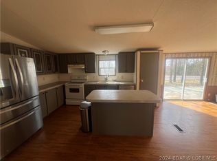 27714 Ivy Bend Rd, Stover, MO 65078