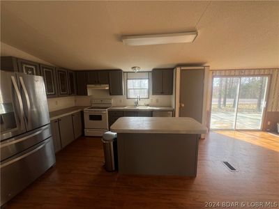 27714 Ivy Bend Rd, Stover, MO, 65078