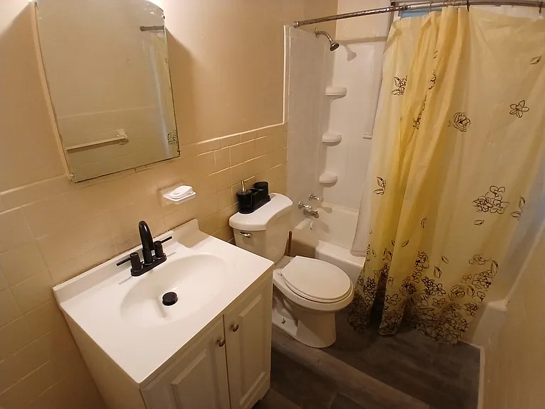 4213 Swann St — Photo 15