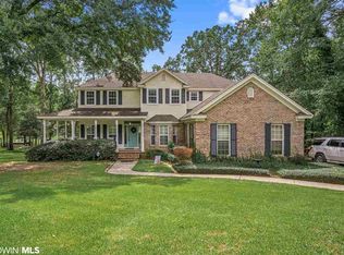 404 Northshore Dr, Bay Minette, AL 36507