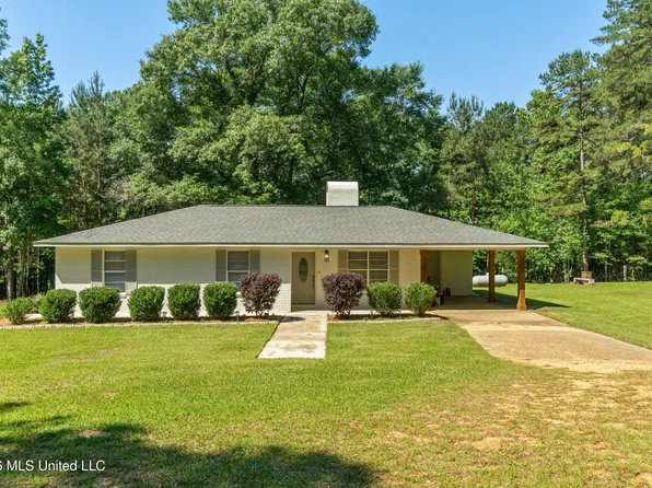 7122 Summit Holmesville Rd, McComb, MS 39648