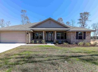 5716 Old Stone Blvd, Milton, FL 32570