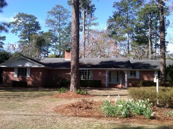 103 Tuxedo Dr, Thomasville, GA 31792