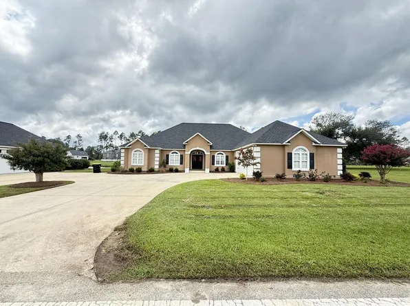 73 Bay Dr, Broxton, GA 31519