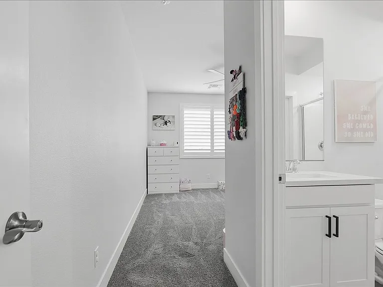 5366 Purple Moon Ave — Photo 40