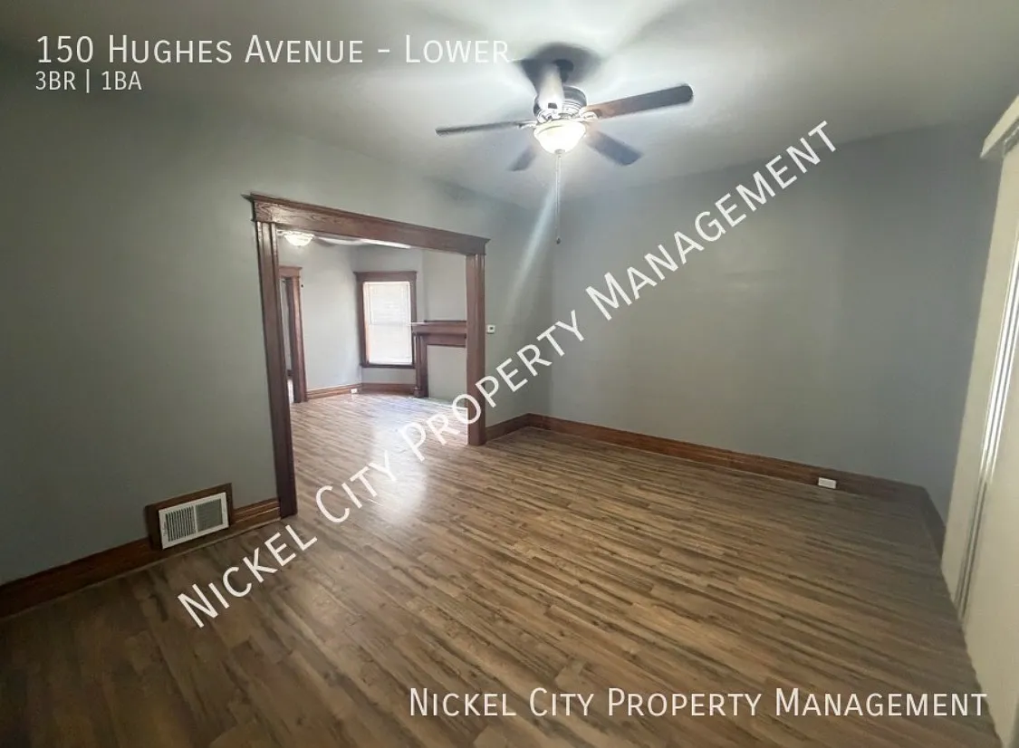 3 bed, 1200 sqft, $1,600 — Photo 3