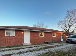 2205 E 18th St, Muncie, IN 47302