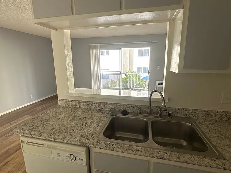 400 S. Kingsley Drive — Photo 20