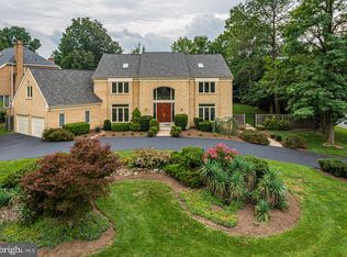 9816 Tibron Ct, Potomac, MD 20854