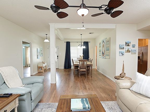 5th image of 418 Gaynell Dr