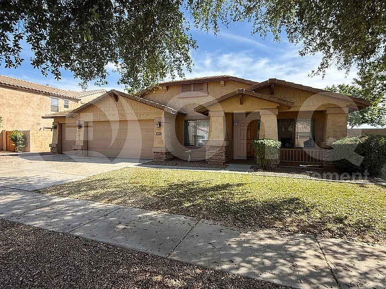 4631 E Buckboard Ct — Photo 2