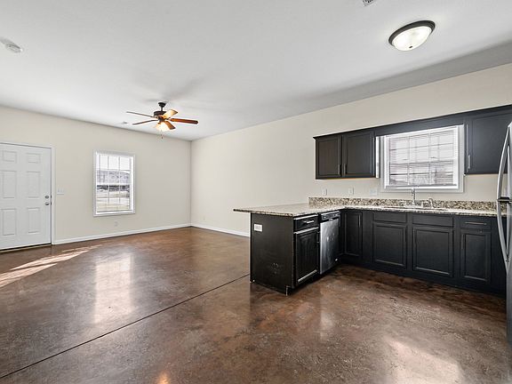2nd image of 110 Holland Dr #110