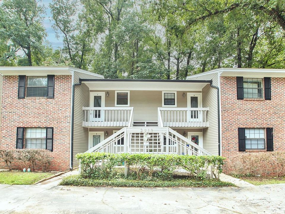 1st image of 2913 Woodrich Dr #C