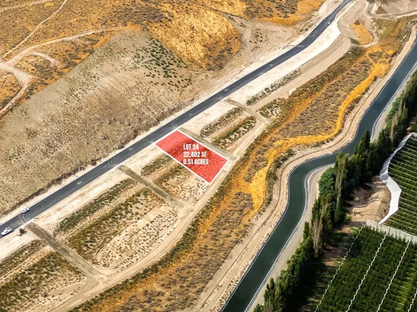 24 W 56th Ave, Kennewick, WA 99337