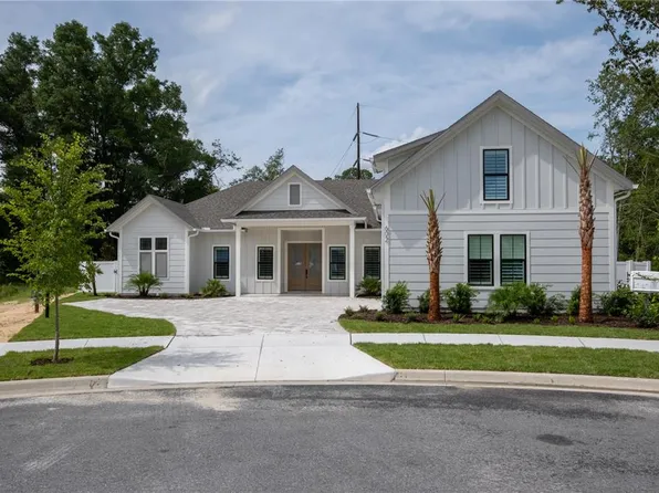 14141 SW 7th Pl, Newberry, FL 32669