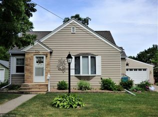 704 4th St NE, Waseca, MN 56093