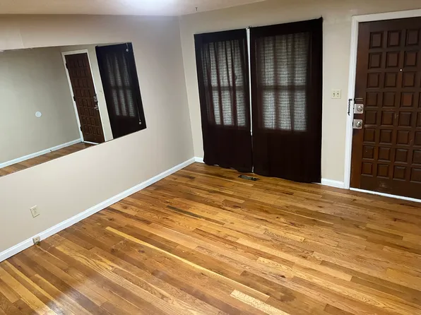 1322 E Kinkaid St #1322, Wichita, KS 67211