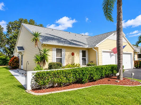 2519 SE Tropical East Cir, Port Saint Lucie, FL 34952