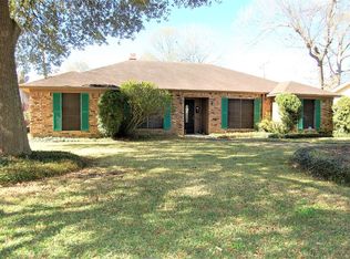 1425 Mimosa Ln, Beaumont, TX 77706