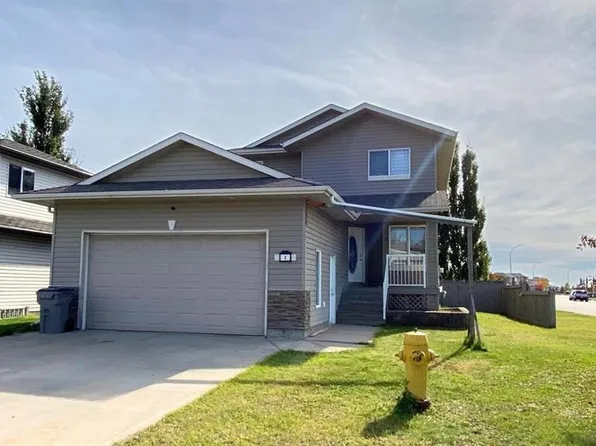 1 Pinnacle Ky, Grande Prairie, AB T8W 2V5