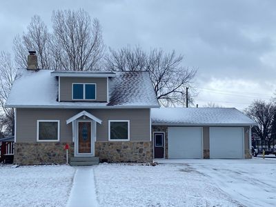 307 S 8th St, Oakes, ND, 58474