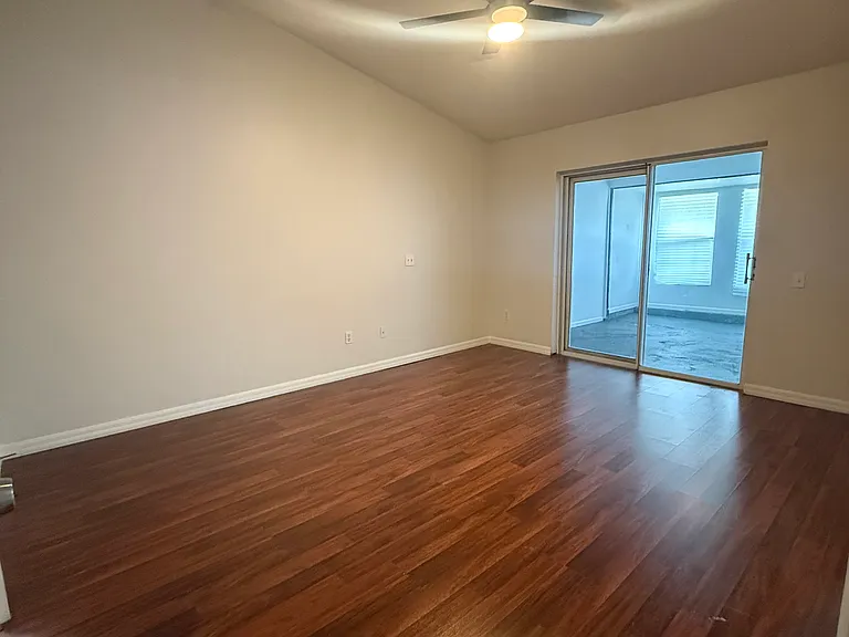 8467 Fort Thomas Way — Photo 3