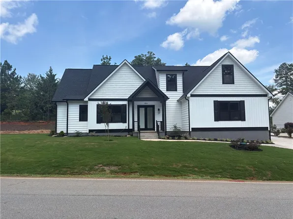 854 Perkins Creek Rd, Seneca, SC 29678