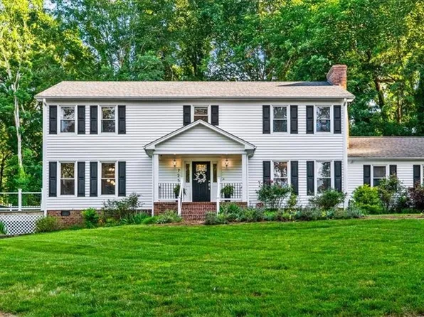 725 Viewmont Dr, Asheboro, NC 27205