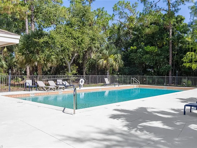789 Coldstream Ct — Photo 46