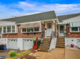 3241 Tara Rd, Philadelphia, PA 19154