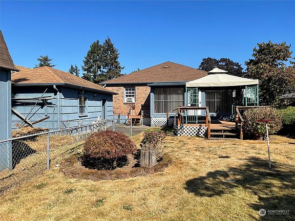 4th image of 512 7th Ave NW