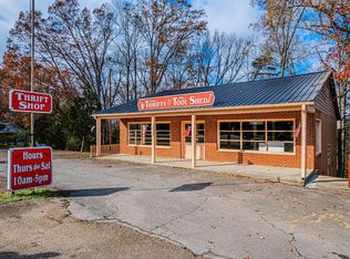1896 Highway 411 S, Etowah, TN 37331