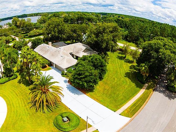 2nd image of 17805 Willow Lake Dr