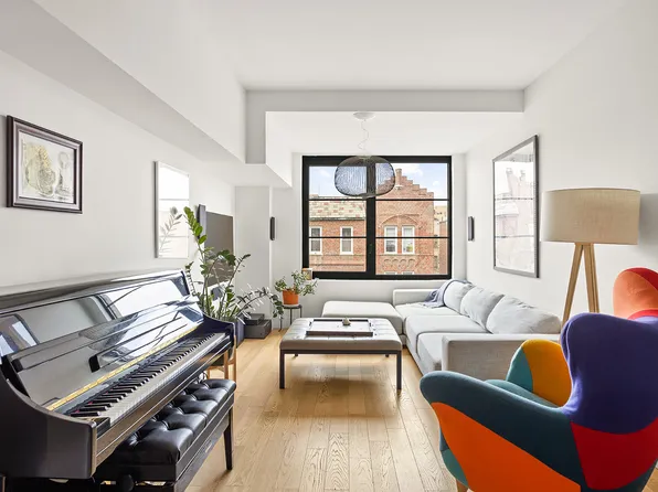 264 Webster Avenue 709 image 1 of 15