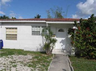 211 NE 173rd St, North Miami Beach, FL 33162