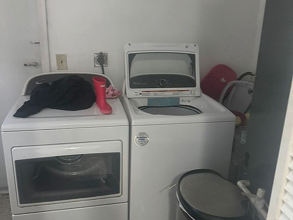 3rd image of 1240 NW 31st St #1