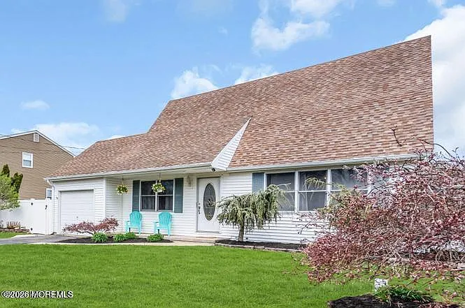 305 Hudson Dr — Photo 12
