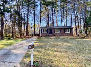 1031 Hendren Cir, Raleigh, NC 27610