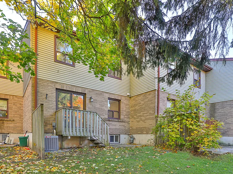 207 Scarborough Golf Club Rd — Photo 22
