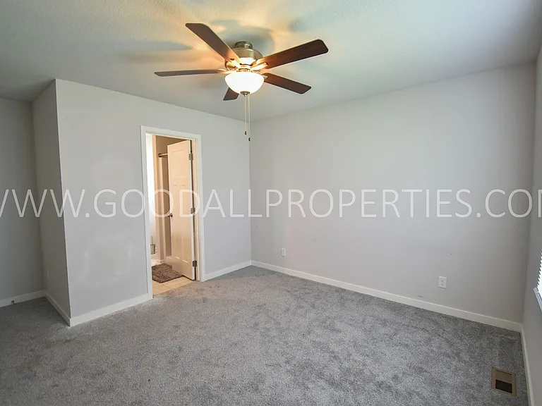 18203 Alpine Dr — Photo 18