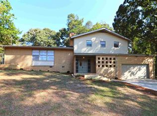 202 Randall Dr, Warner Robins, GA 31088