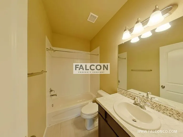 9958 Golf Crest Dr — Photo 8