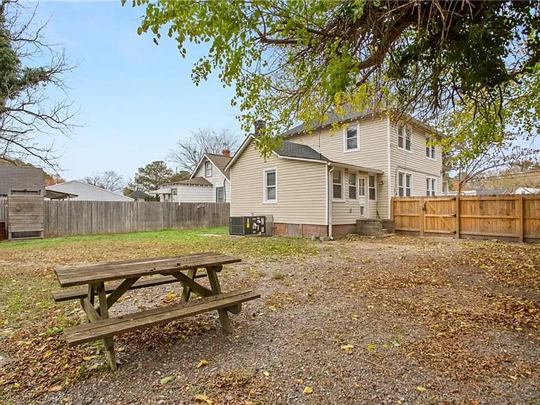 1777 Old Buckroe Rd — Photo 22