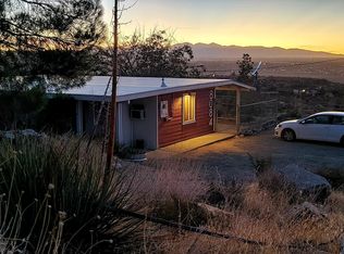 8084 Kiowa Rd, Apple Valley, CA 92308