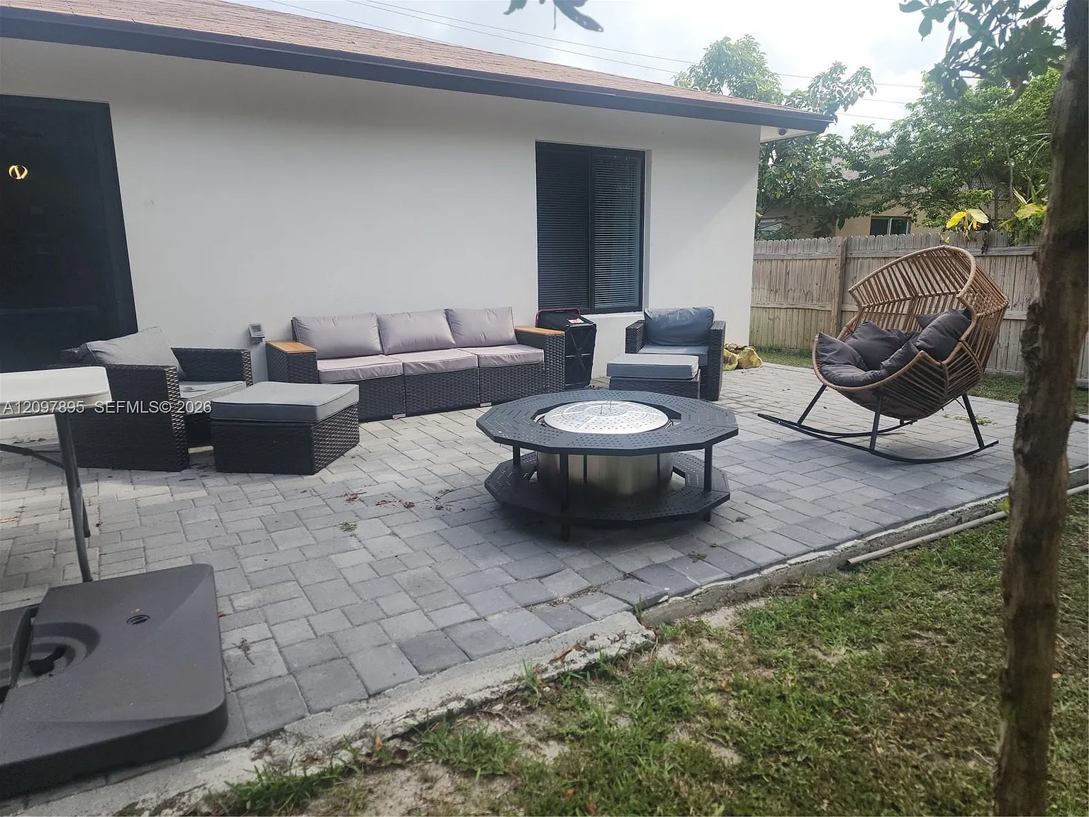 Delray Manor Add — Photo 3