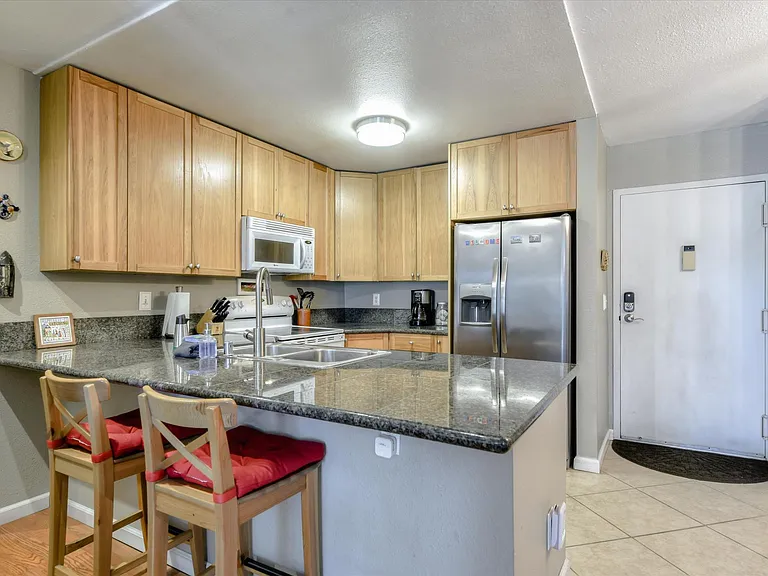 6255 Rancho Mission Rd #107 — Photo 4