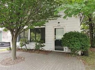 659 Oakwood Ave, East Aurora, NY 14052