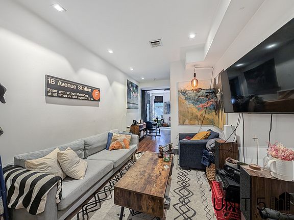2nd image of 288 Himrod St APT 2R