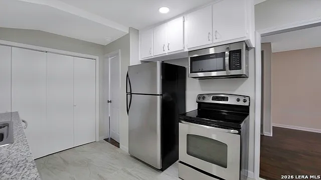 542 Thorain Blvd #1 — Photo 6