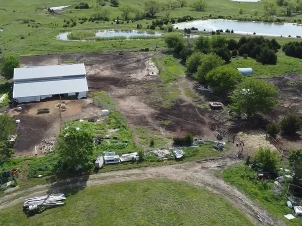 949 Juneberry Rd, Burlington, KS 66839